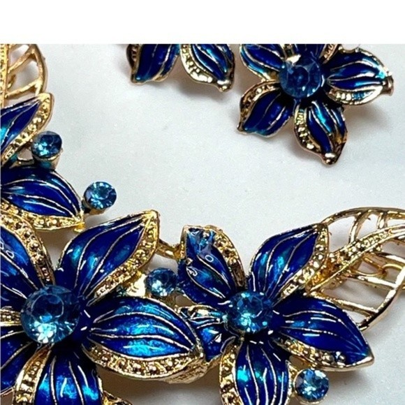 Fashion Jewelry Blue Floral Bling Rhinestone Necklace Earrings Set Unsigned #245 - Picture 8 of 12